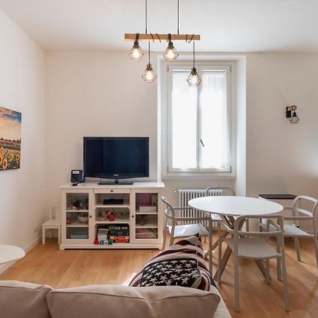 Cosy 1-Bed Near Milano Centrale Zewnętrze zdjęcie